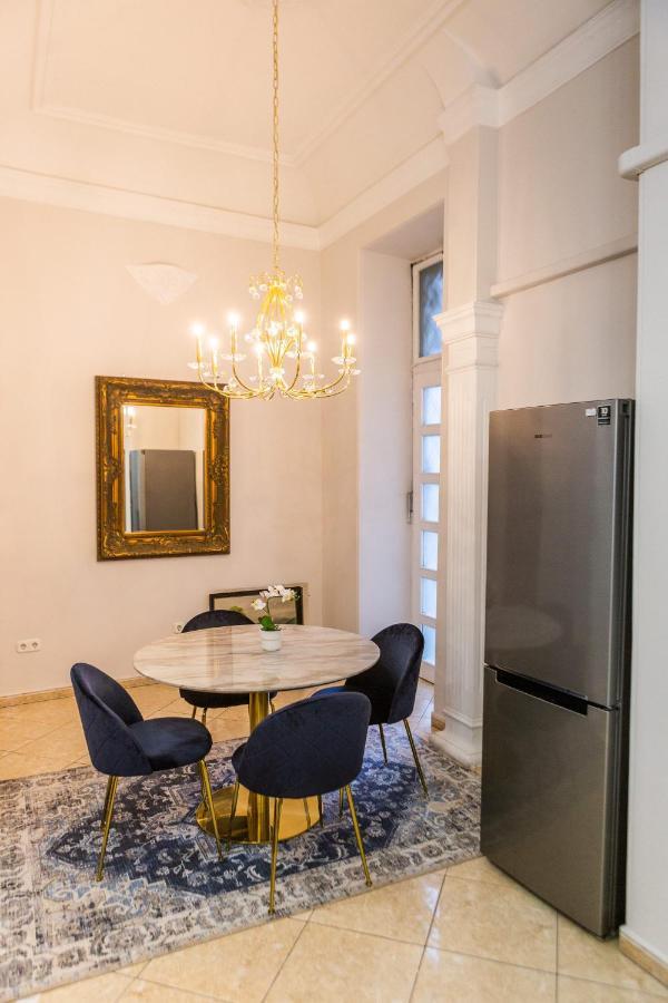 Luxury Downtown 3 Bedroom Apartment By Synagoge With Beautiful View Budapešť Exteriér fotografie