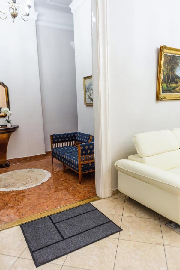 Luxury Downtown 3 Bedroom Apartment By Synagoge With Beautiful View Budapešť Exteriér fotografie