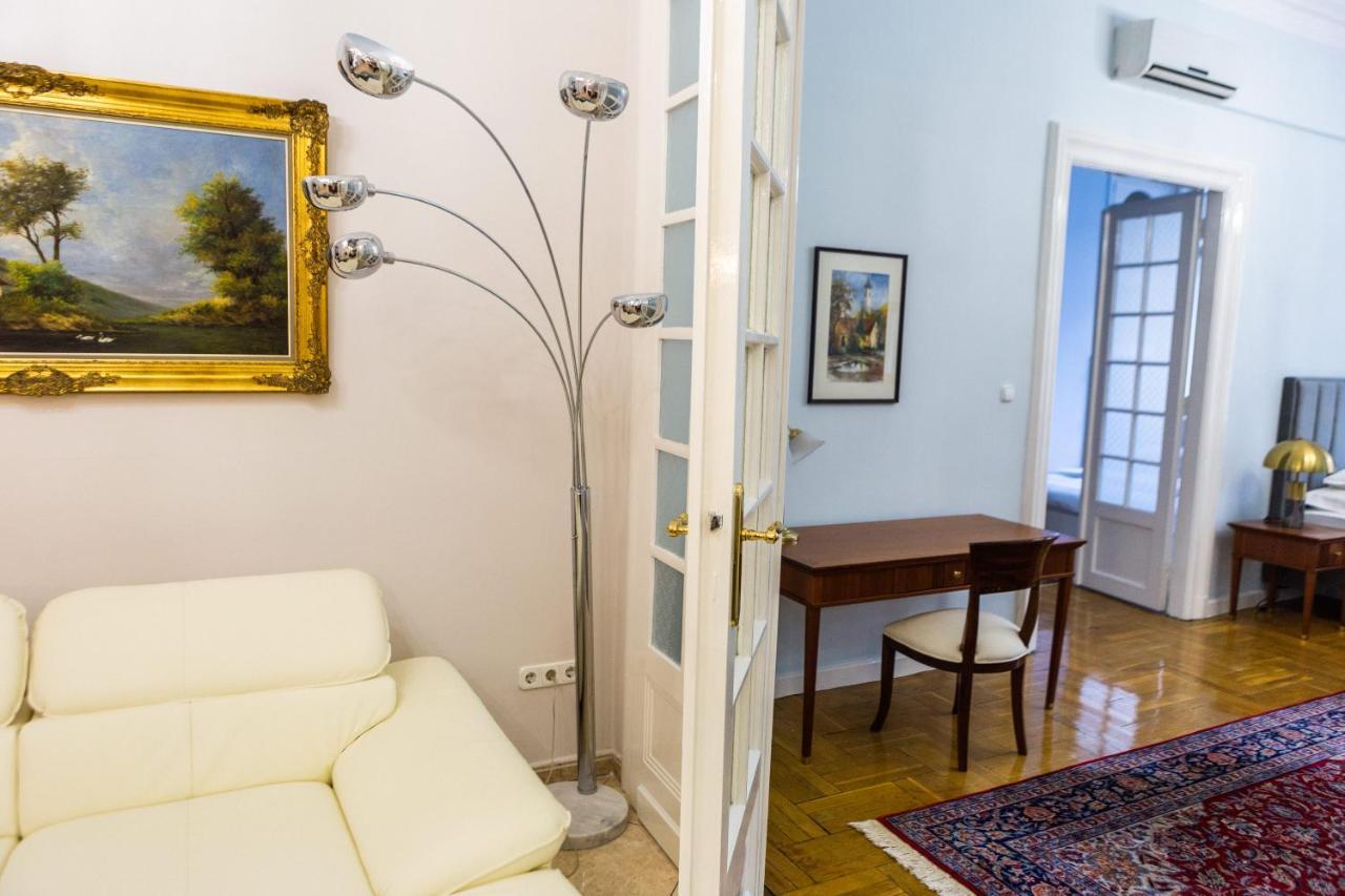 Luxury Downtown 3 Bedroom Apartment By Synagoge With Beautiful View Budapešť Exteriér fotografie